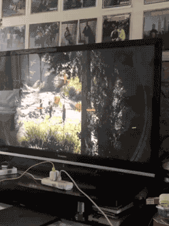 WZUr-hhkusks8027940.gif